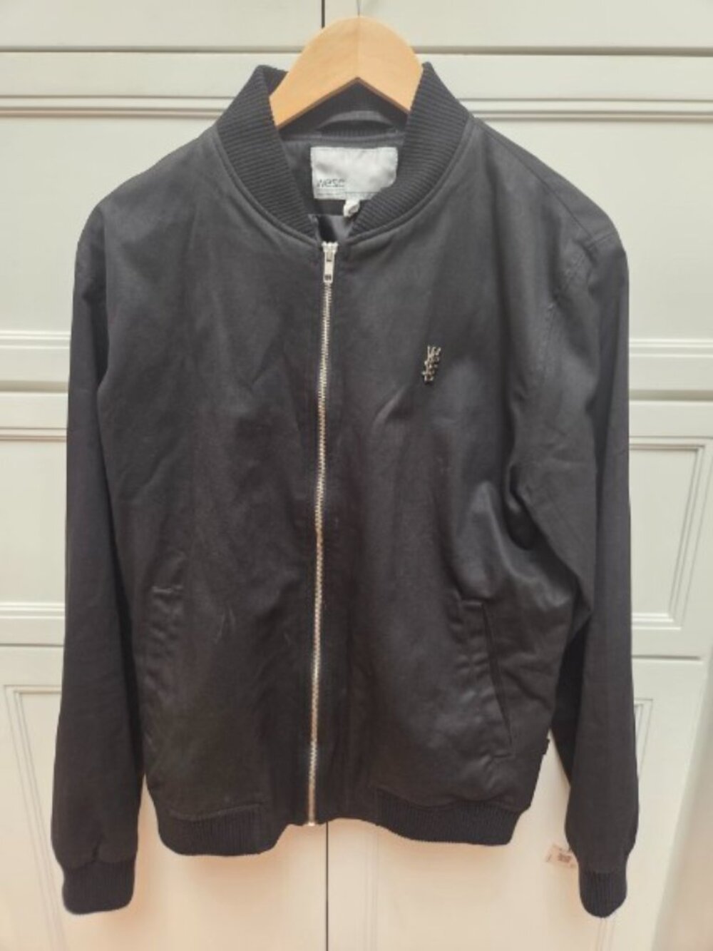 WESC Men's Lightweight Cotton Black Baseball Bomber Jacket (M)